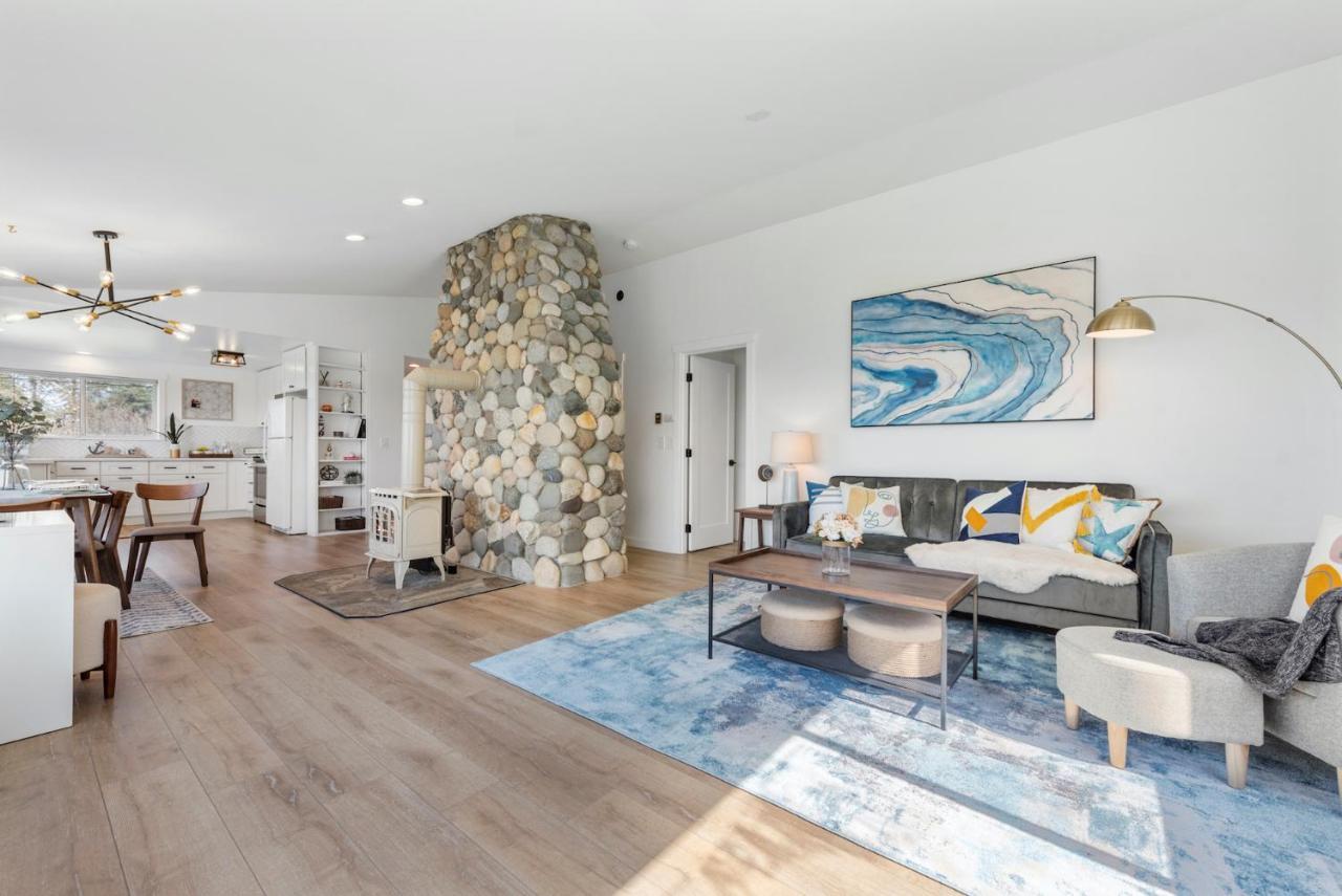 コープビル @ Marbella Lane - Waterfront 2Br Whidbey Islandヴィラ エクステリア 写真