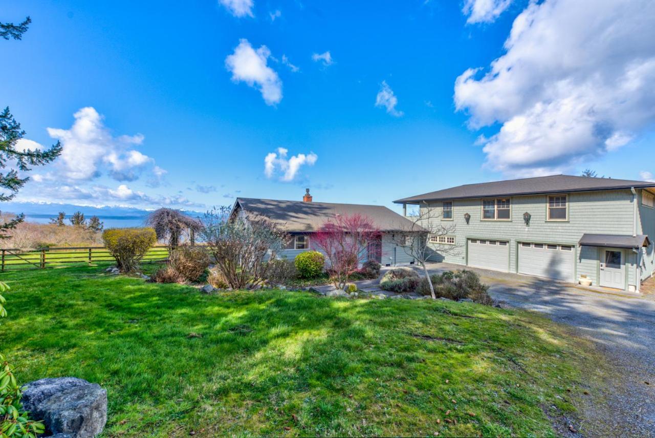 コープビル @ Marbella Lane - Waterfront 2Br Whidbey Islandヴィラ エクステリア 写真