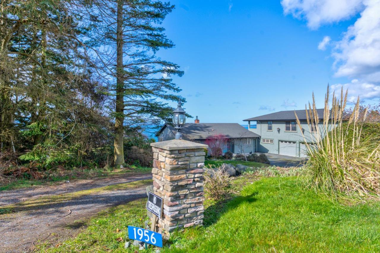 コープビル @ Marbella Lane - Waterfront 2Br Whidbey Islandヴィラ エクステリア 写真